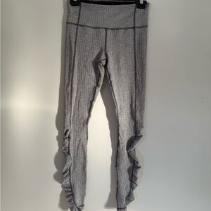 Lululemon Run: Turn Around Tight 6